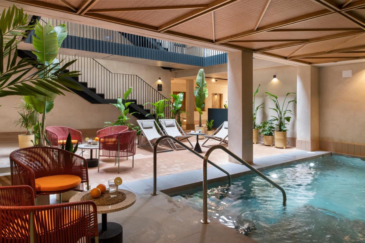 Rincones De Lola - Castilla 91 - Shared Jacuzzi Villa Seville Luaran gambar